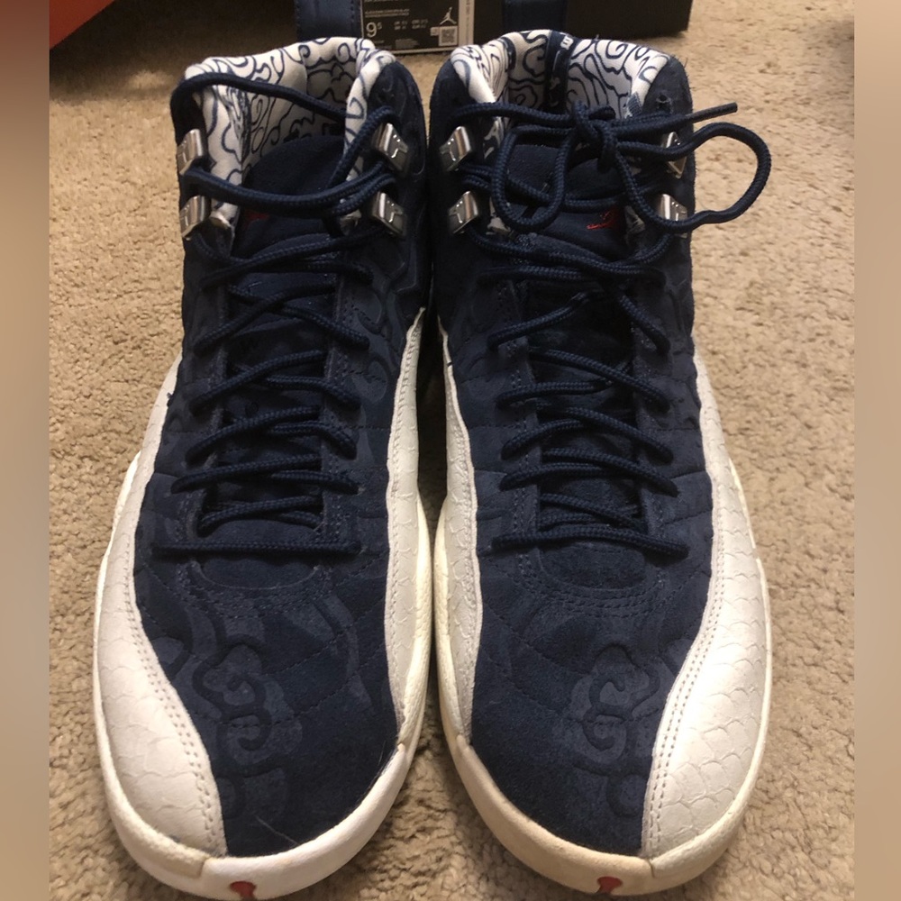 Size 9.5 - Jordan 12 Retro International Flight 2018